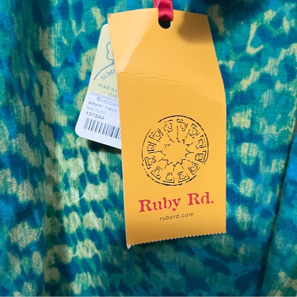 Ruby Rd. Teal and Green Top and Skirt Set Top size Large & Skirt Size 8 NWT - Picture 4 of 16